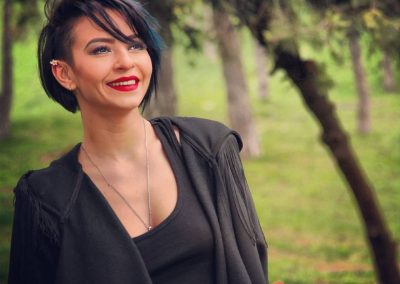 Giulia a debutat la 6 ani,la emisiunea Tip Top Minitop